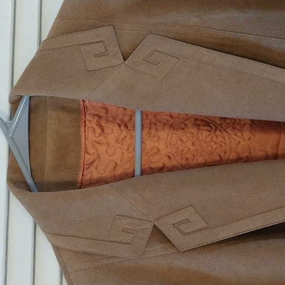 Vintage Tan Faux suede coat - Picture 2 of 5